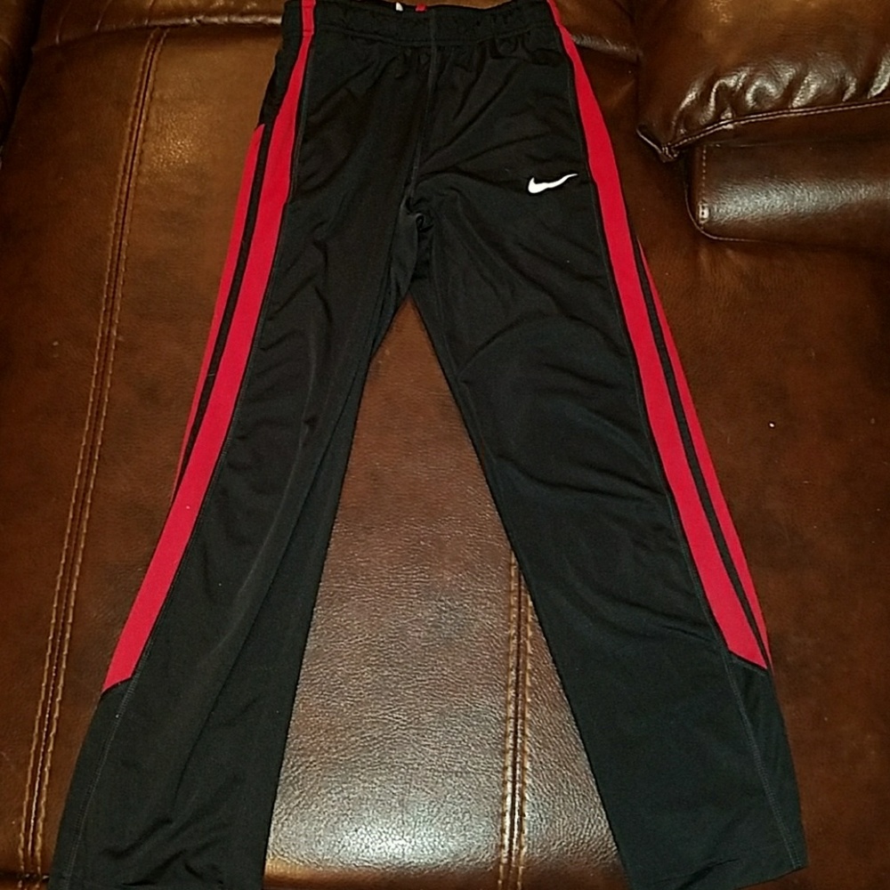 🌺Nike DRI-FIT boys pants🌺 5 for $20
